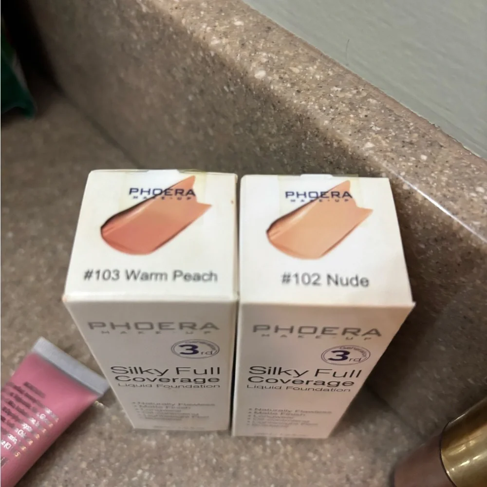 New makeup lot PHOERA and more